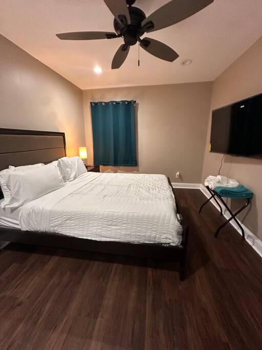 דירות ואלי סטרים Bright 2Br Apt 8 Min To Jfk And 5 Min To Mall מראה חיצוני תמונה